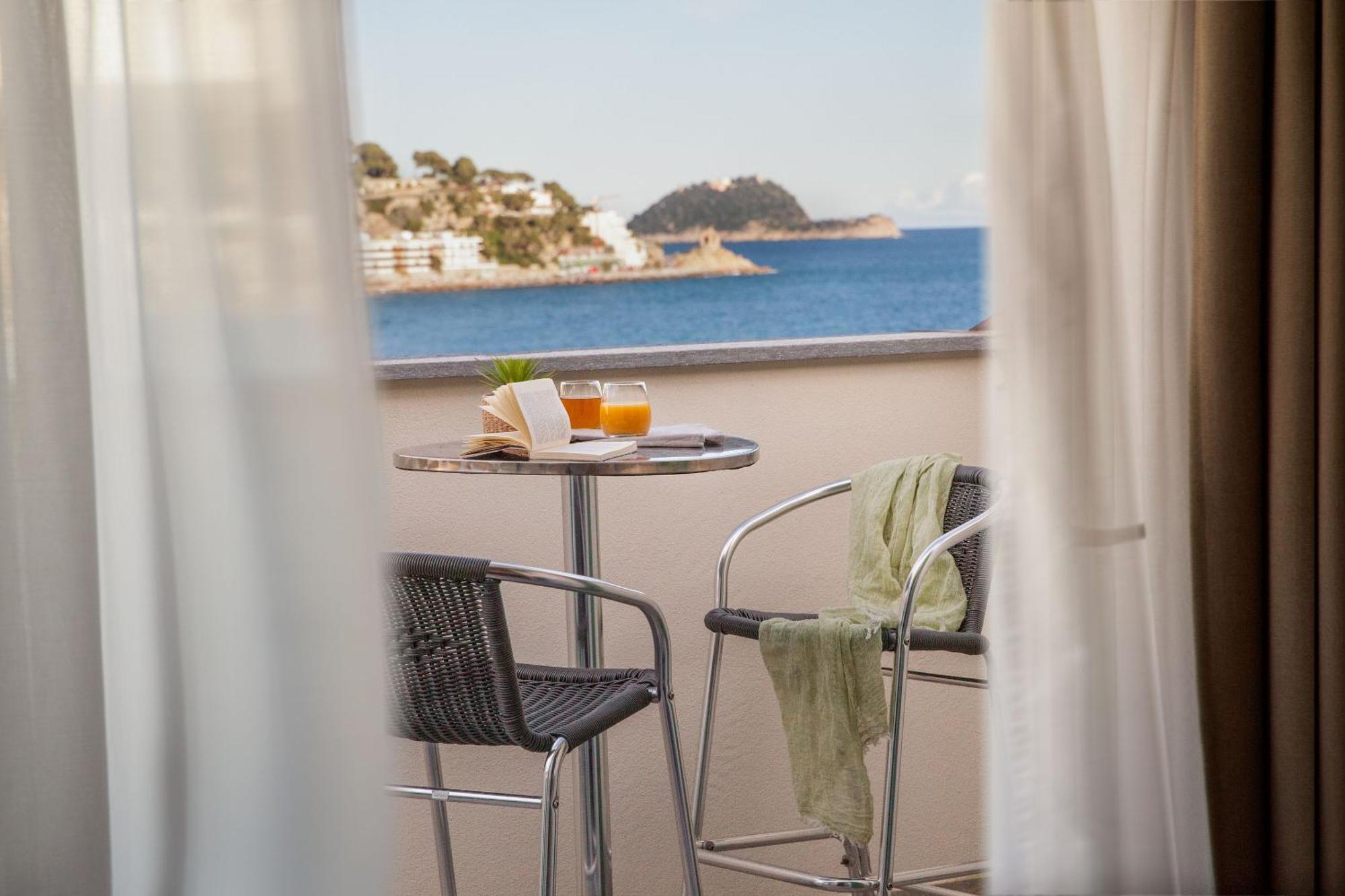 Lido Hotel 4*